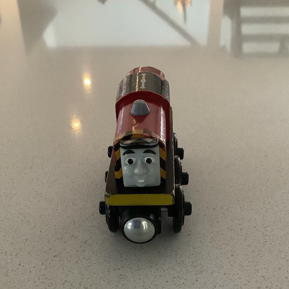Thomas & Friends Red and Black Train Engine (SALTY)